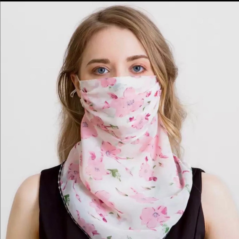 Floral Facial mask-scarf 🧣